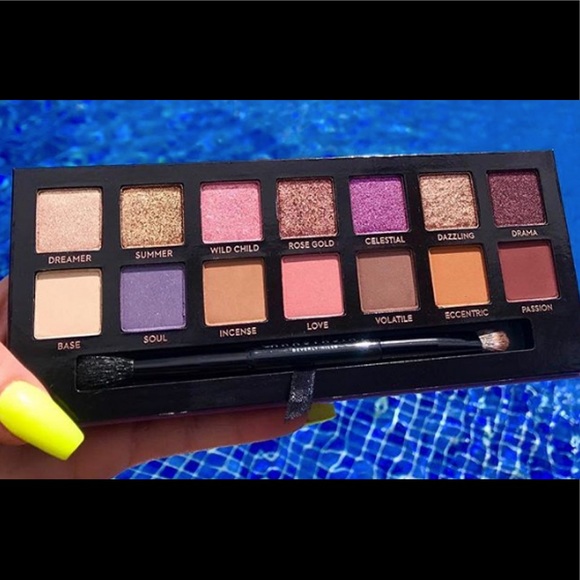 NIB Anastasia Norvina Eyeshadow Palette - Picture 3 of 4